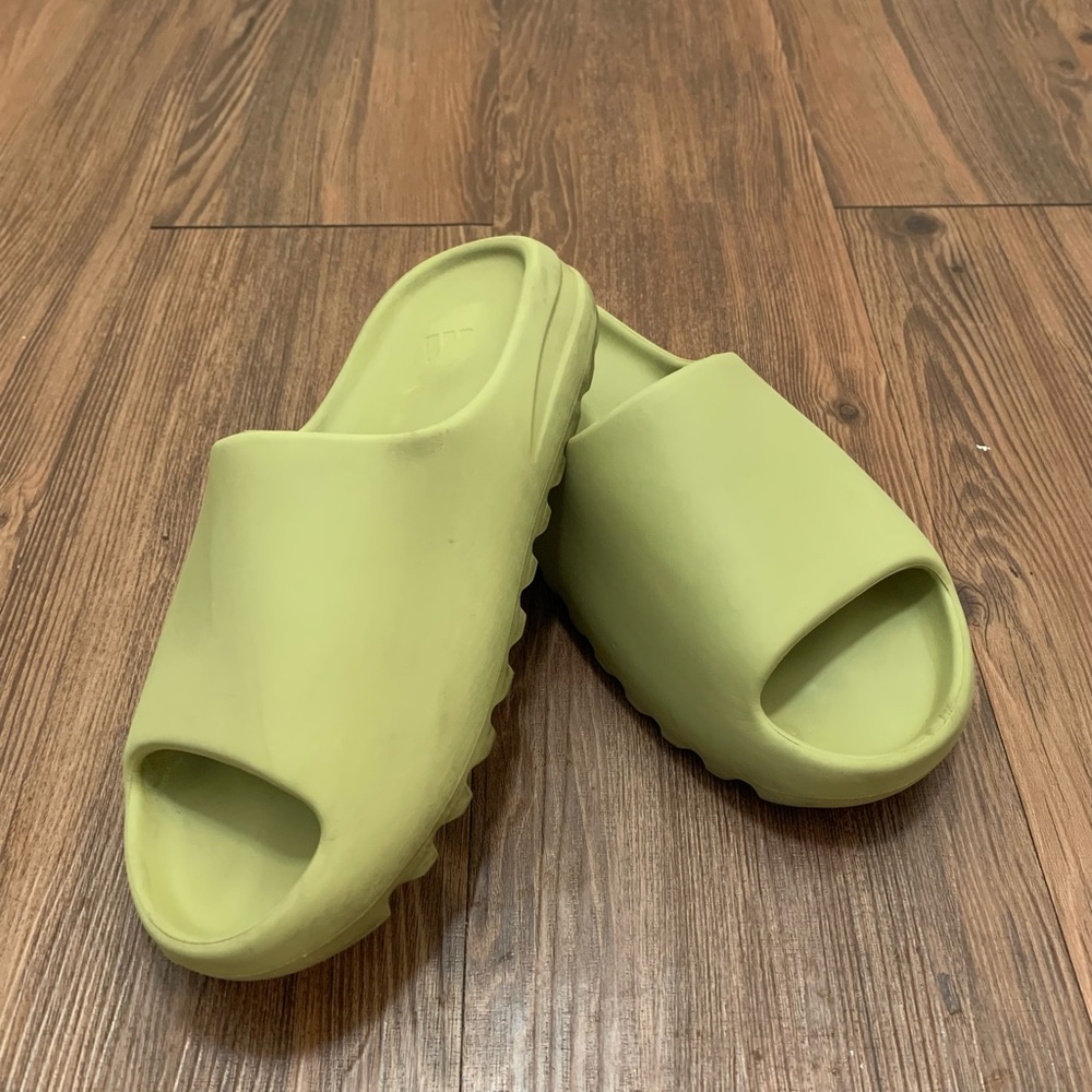 Yeezy Slides